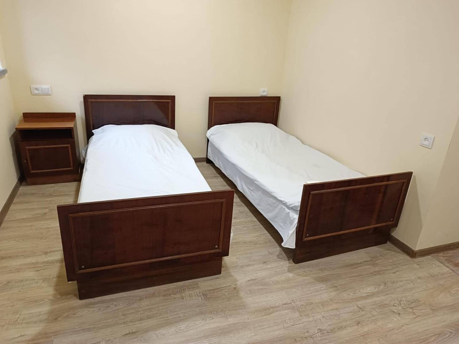 Verishen Guest House B&B Ґоріс Екстер'єр фото