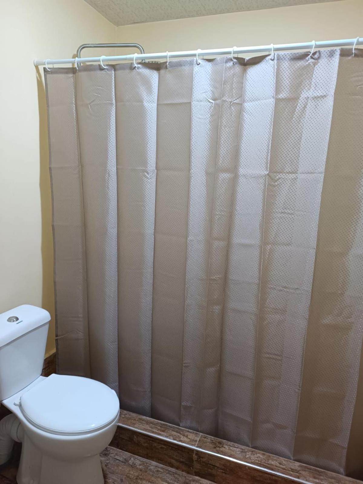 Verishen Guest House B&B Ґоріс Екстер'єр фото